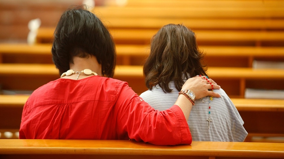 5 Câu Kinh Thánh để an ủi một người bạn đang đau khổ