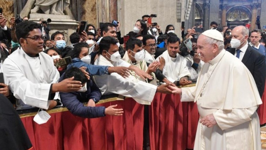 Đức Thánh Cha giúp 100.000 Mỹ kim cho các nạn nhân Sri Lanka