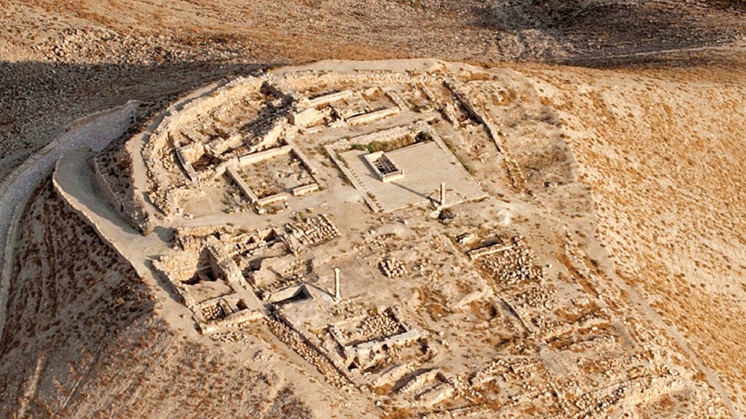 Tìm thấy nơi tử đạo của thánh Gioan Tẩy Giả - dinh thự của Vua Hêrôđê Antipa