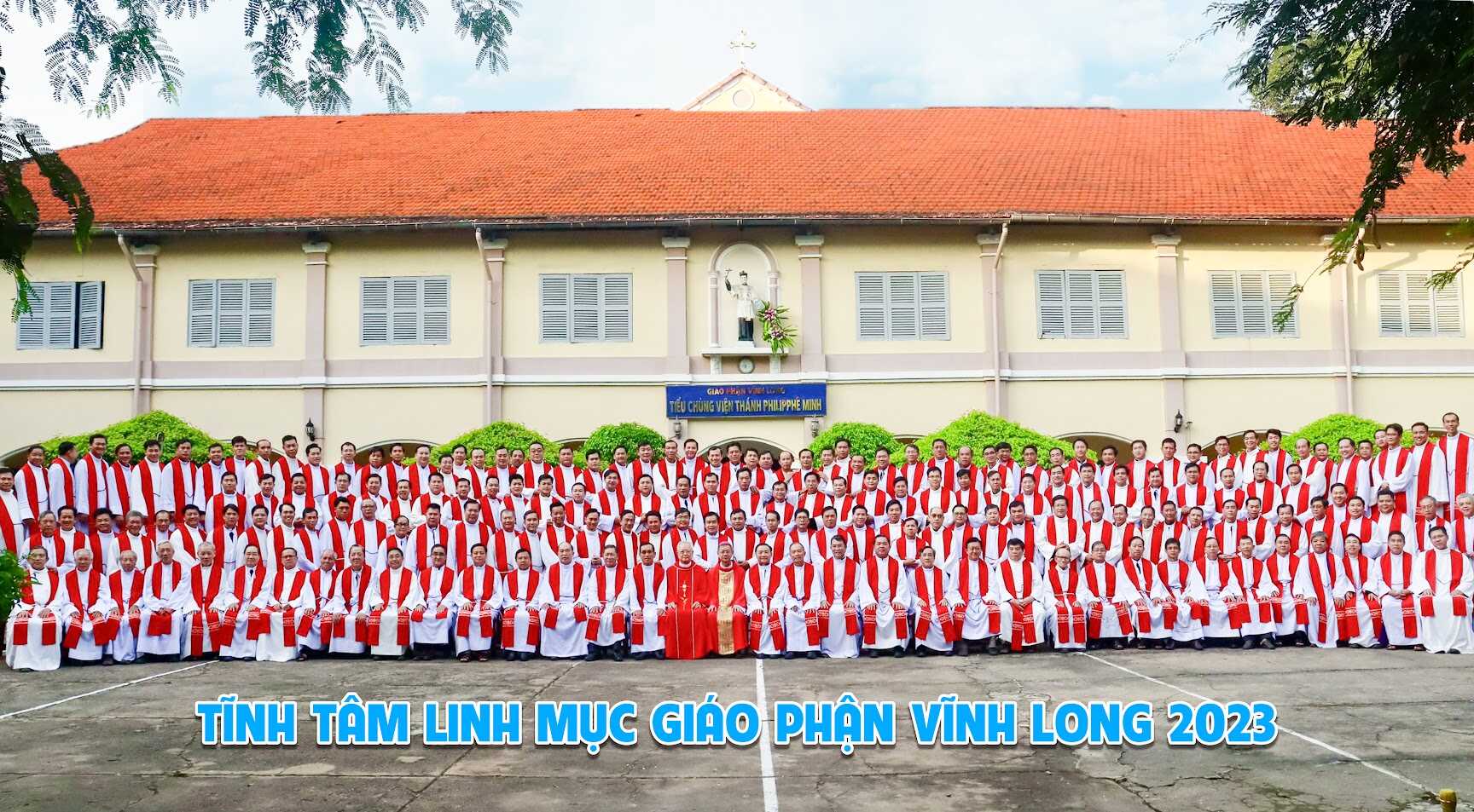 Hình ảnh linh mục đoàn Gp. Vĩnh Long 2023