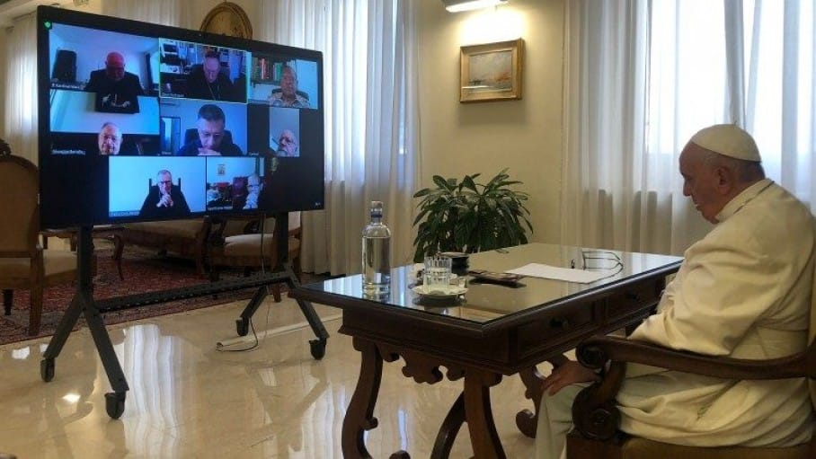 popefrancisjoinscardinaladvisorsinmondaysonlinemeeting