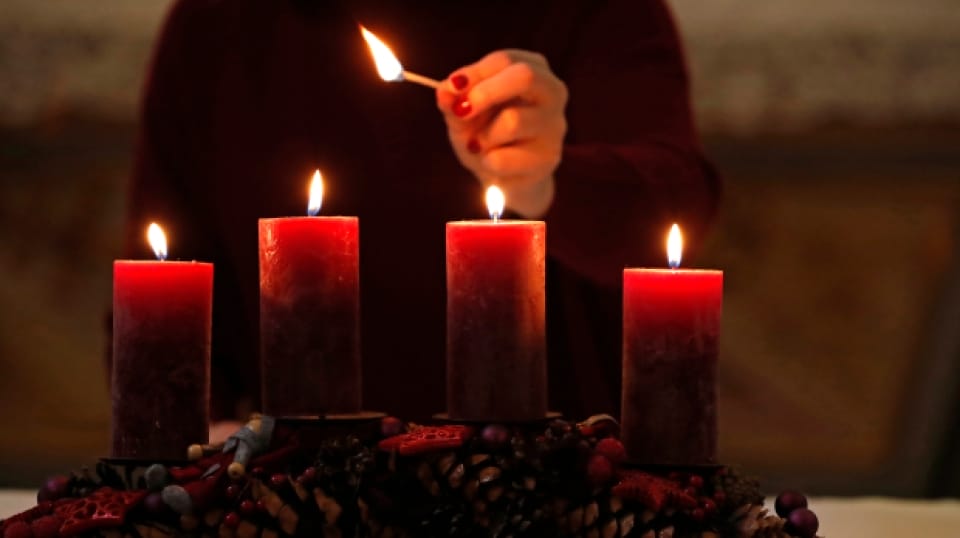 adventwreathcandlesgodongfr007470a