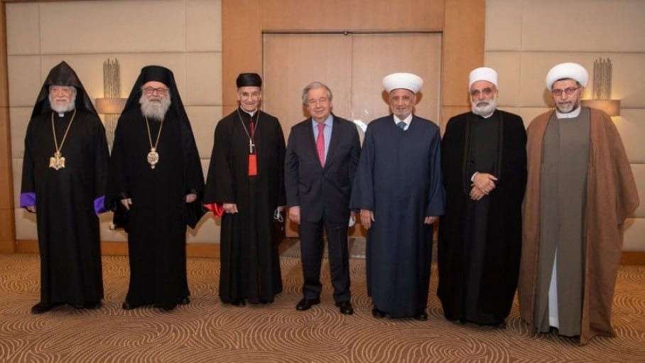 lebanesereligiousleadersmeetiwithunchief