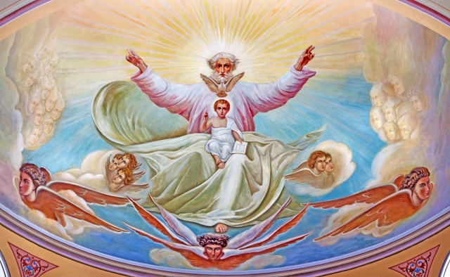 web2holytrinityshutterstock260146013
