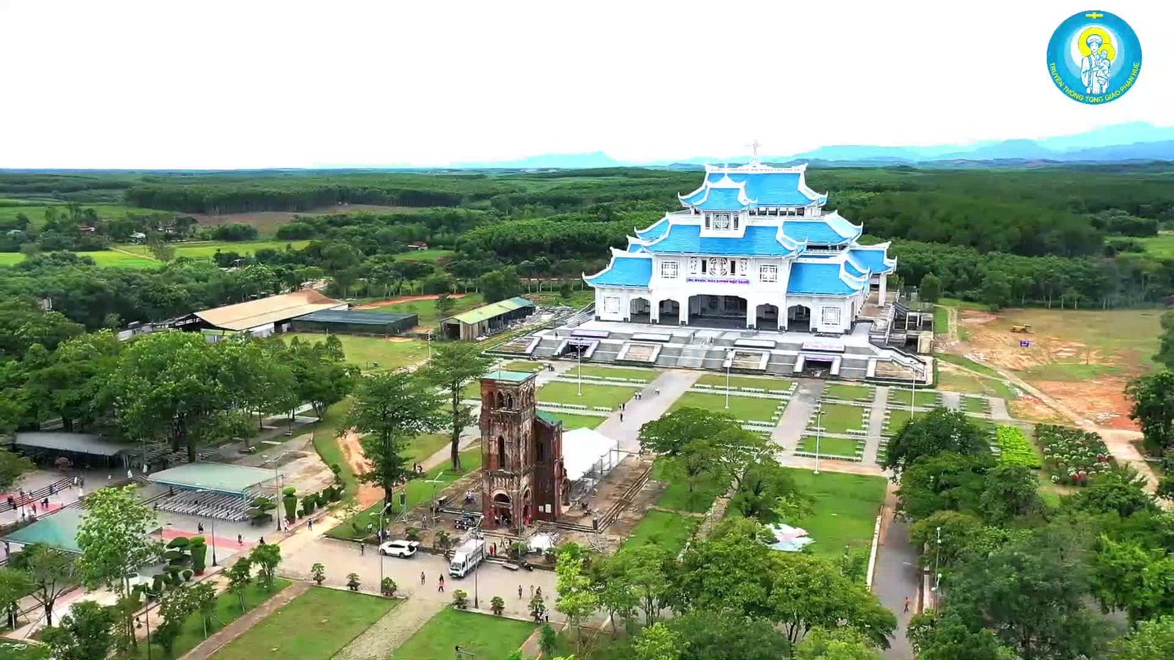 tonggiaophanhuechuanbichodiphanhhuongthuongnienducmelavang2022