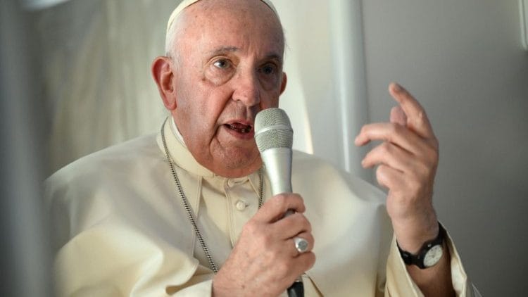 pope98771