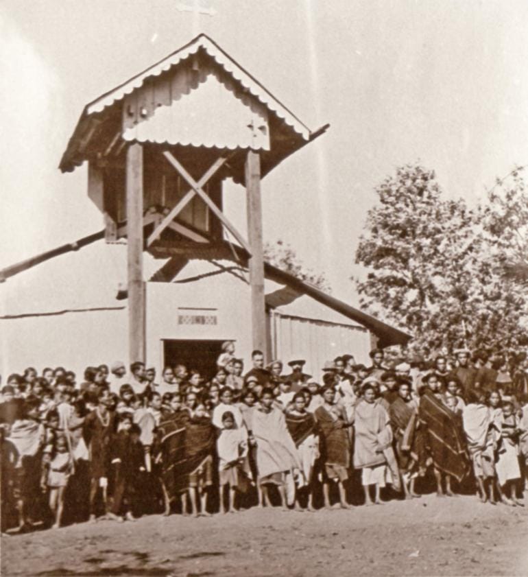 lepcassaigneetungroupedekohodevantleglisededilinh