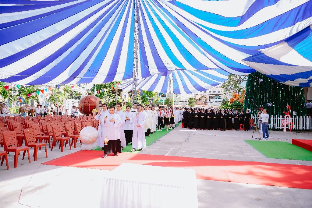 khaimacnamthanhkyniem50namthanhlapgiaophanphanthiet123041